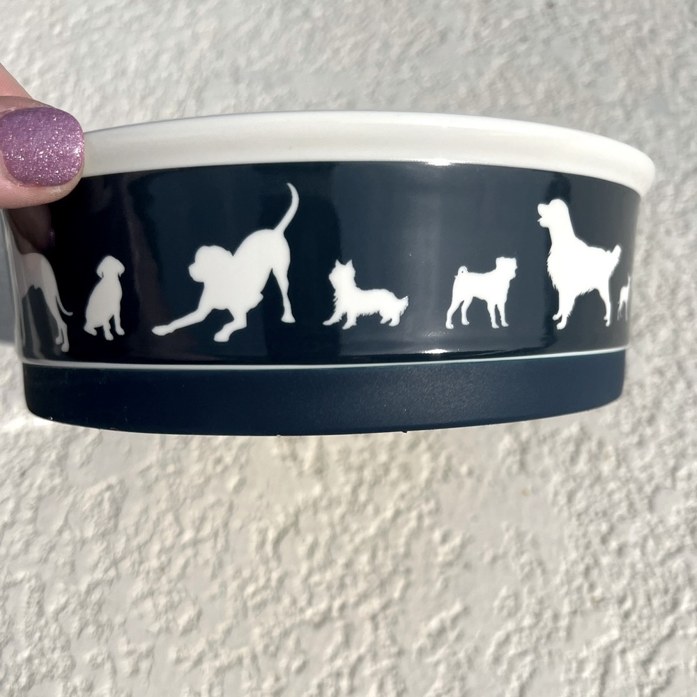 Ceramic Dog Bowl. Blue/White